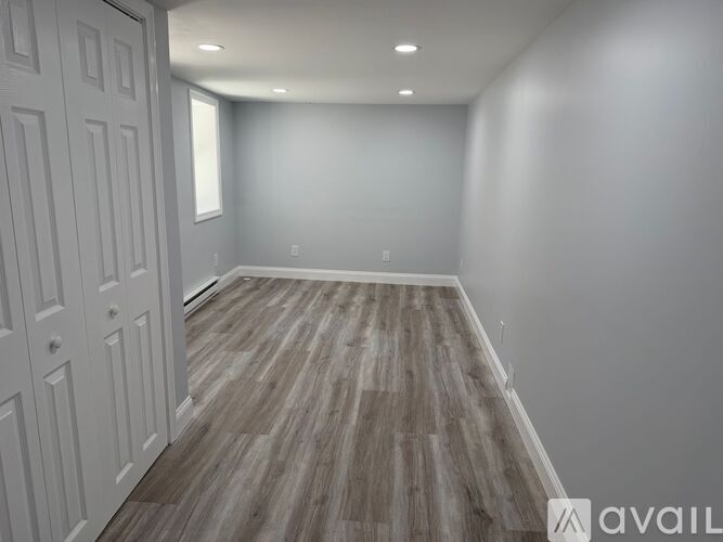 31 Chelsea St 1 Apartment for Rent - Photo gallery 5