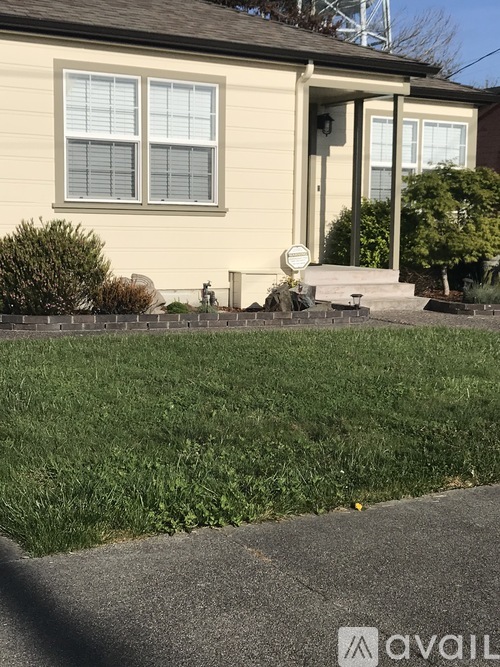 2919 J Street 3 Beds Single Family Home for Rent - Photo gallery 1