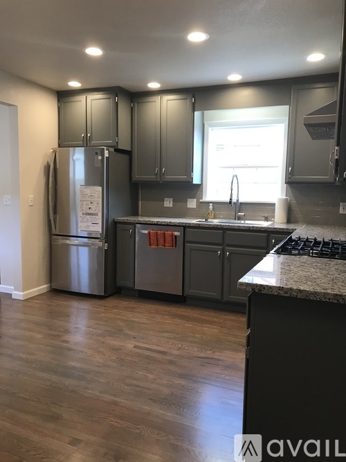 2919 J Street 3 Beds Single Family Home for Rent - Photo gallery 3