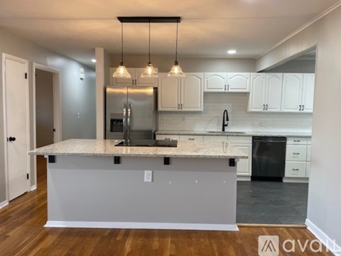 205 Meridale Dr 4 Beds Apartment for Rent