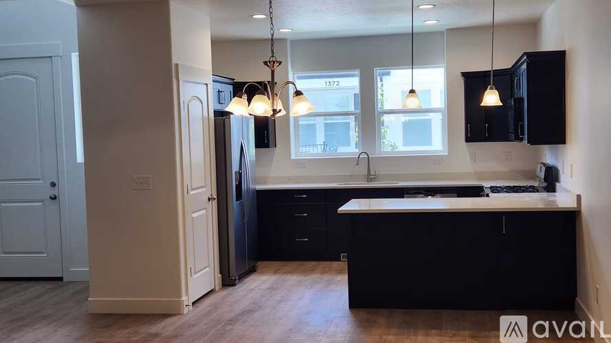 3740 W 1 Apartment for Rent - Photo gallery 1