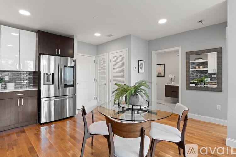 10 Taber St 1 Apartment for Rent - Photo gallery 4