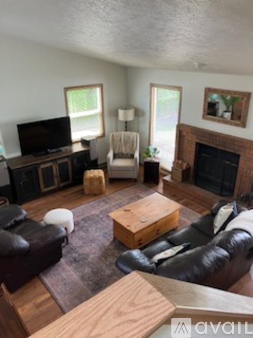 5521 South Crestline Street 3 Beds Townhouse for Rent - Photo gallery 5