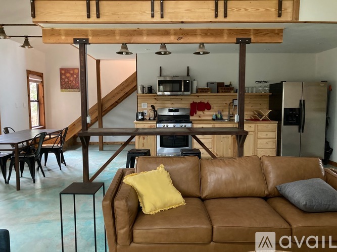 15401 Ranch Road 12 Suite 106 1 Single Family Home for Rent - Photo gallery 2