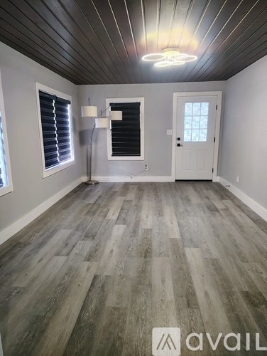318 Chesney Boulevard 3 Beds Apartment for Rent