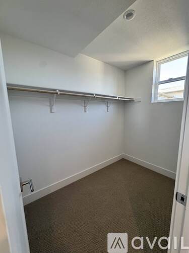 16149 Connor Ct 3 Beds Condo for Rent - Photo gallery 3