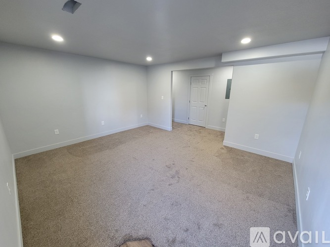 200 Gannett Dr 3 Beds Apartment for Rent - Photo gallery 5