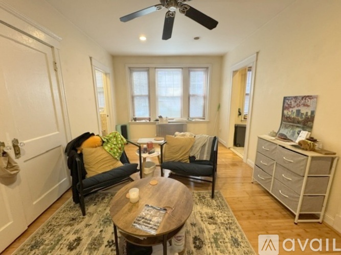 62 Queensberry St Studio Apartment for Rent - Photo gallery 4