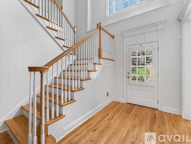 1185 Stephens St 4 Beds Single Family Home for Rent - Photo gallery 5