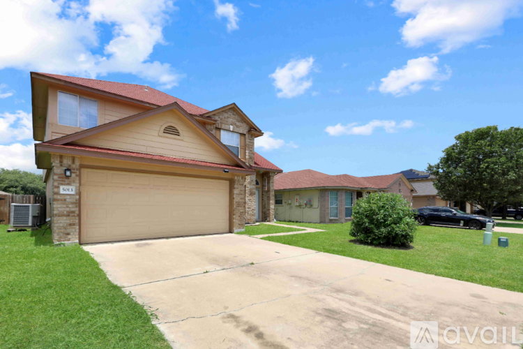 5013 Causeway Ct 5 Beds Single Family Home for Rent - Photo gallery 2