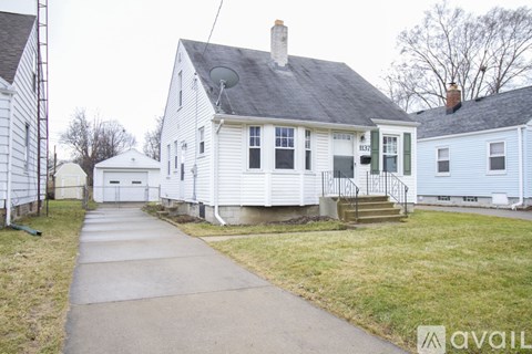 1127 Cribb St 3 Beds Apartment for Rent