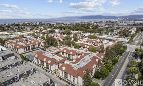 8600 Tuscany Avenue 3 Beds Apartment for Rent