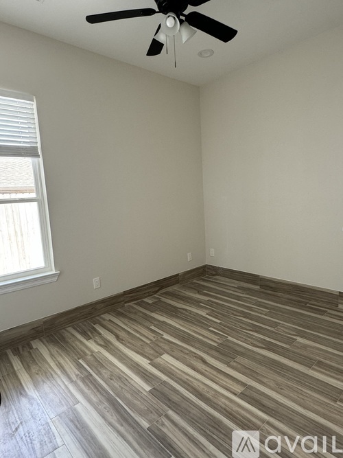 9101 Virtue St 3 Beds Townhouse for Rent - Photo gallery 4