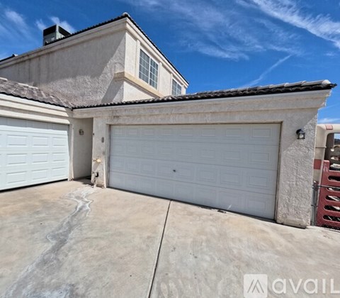 299 Phyllis Dr 3 Beds Apartment for Rent