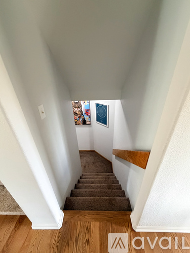 10806 Elder Avenue 4 Beds Single Family Home for Rent - Photo gallery 4