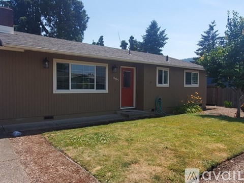 685 70Th Street 3 Beds Apartment for Rent
