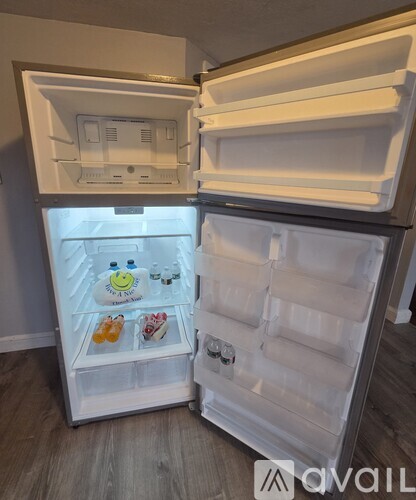 128 Weare St 2 Beds Apartment for Rent - Photo gallery 4