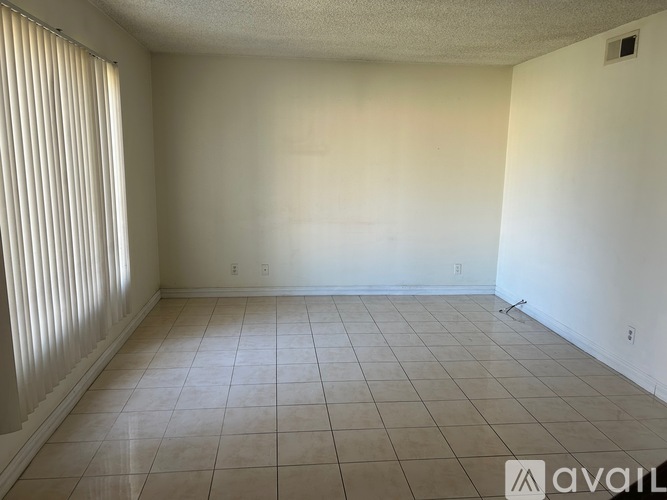 773 Windwood Drive 3 Beds Townhouse for Rent - Photo gallery 4