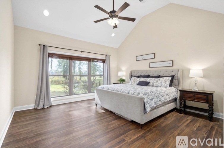 1515 Hereford Blvd 5 Beds Single Family Home for Rent - Photo gallery 5