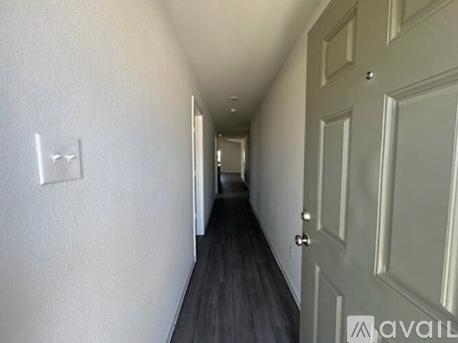 117 Bluebonnet Way 4 Beds Single Family Home for Rent - Photo gallery 2