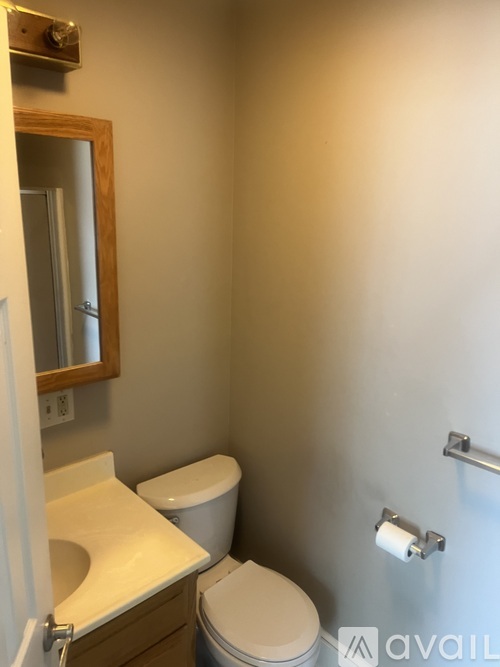 535 South Belmont Avenue 3 Beds Single Family Home for Rent - Photo gallery 4