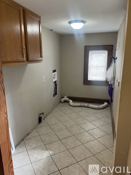 535 South Belmont Avenue 3 Beds Single Family Home for Rent - Photo gallery 5