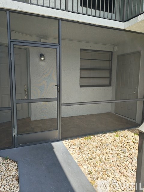 1280 South Franklin Avenue 3 Beds Apartment for Rent