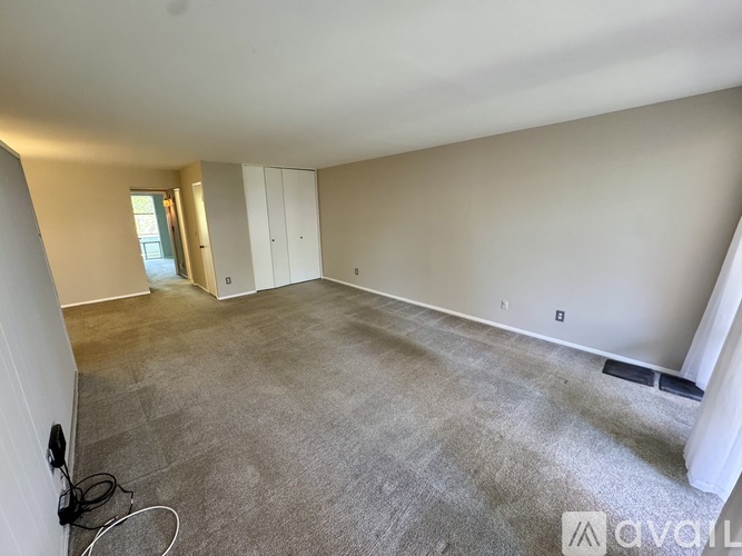7531 Spring Lake Drive 2 Beds Apartment for Rent - Photo gallery 3