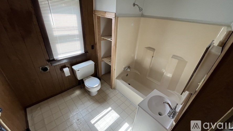 352 Spruce Street 1 Apartment for Rent - Photo gallery 4