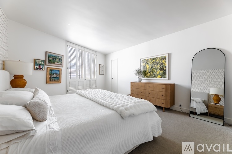 809 South Bundy Drive 2 Beds Condo for Rent - Photo gallery 5