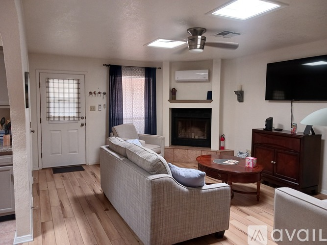 701 Parker Road 2 Beds Townhouse for Rent - Photo gallery 1
