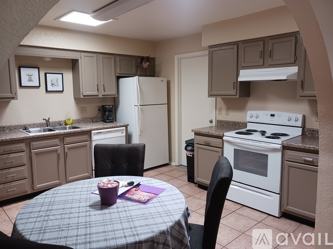 701 Parker Road 2 Beds Townhouse for Rent - Photo gallery 3
