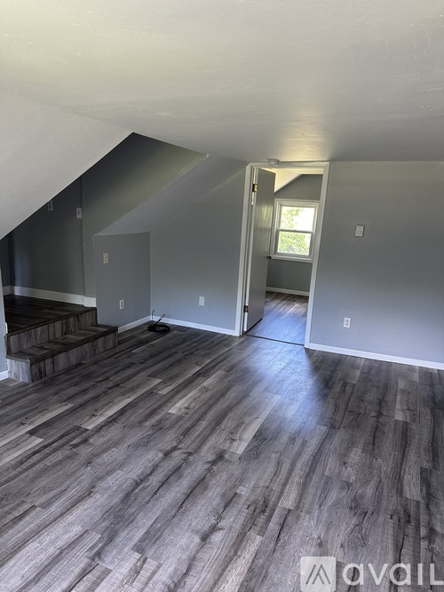 E2361 Crystal Road 2 Beds Apartment for Rent - Photo gallery 2