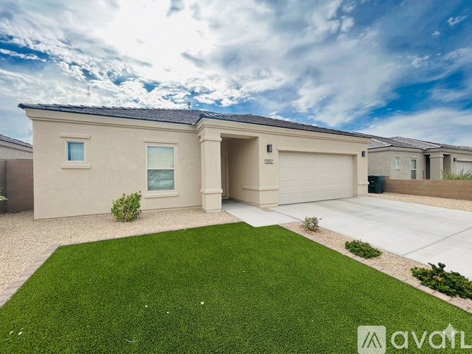 3502 S Ostrich Dr 3 Beds Single Family Home for Rent - Photo gallery 1