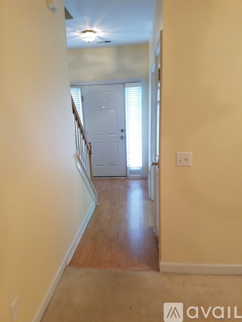 9208 Grassington Way 2 Beds Apartment for Rent