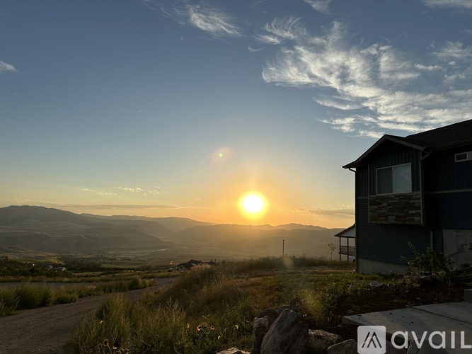 1725 Peerless Place 4 Beds Single Family Home for Rent - Photo gallery 1