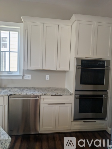 11423 Ellington Street 4 Beds Single Family Home for Rent - Photo gallery 5