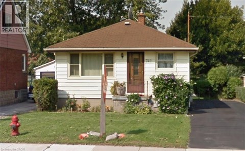 742 GARTH Street 3 Beds Apartment for Rent