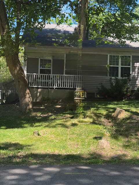 454 College Avenue 2 Beds Apartment for Rent