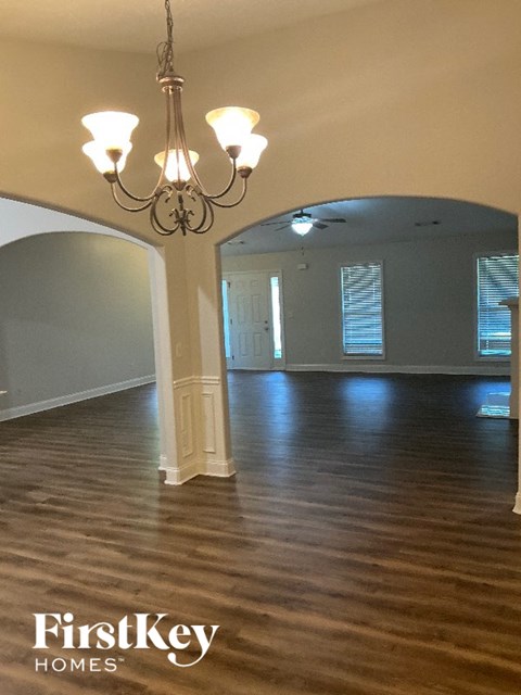 1553 SHOAL CREEK Drive 4 Beds Apartment for Rent