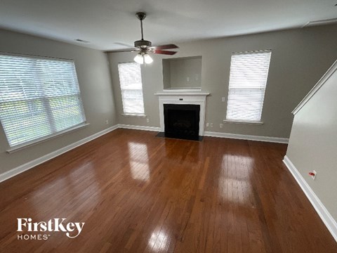 3741 Georgia Pond Lane 3 Beds Apartment for Rent