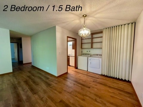 A room with a 2 bedroom and 1.5 bath.