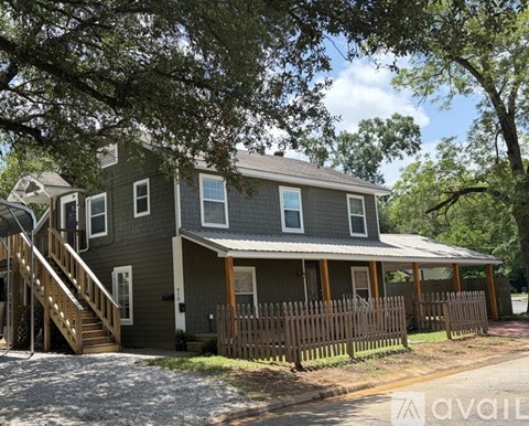 910 Raguet St 2 Beds Apartment for Rent