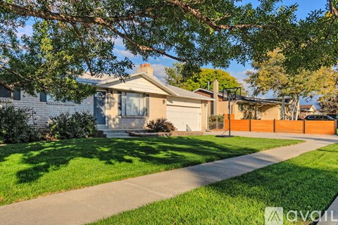 3246 Royalwood Drive 5 Beds Apartment for Rent