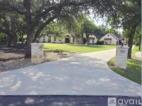 140 Oak Plaza Dr 5 Beds Apartment for Rent