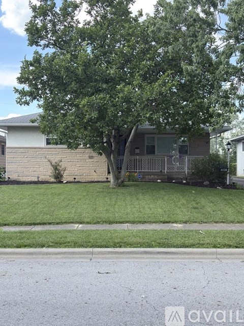 4036 Anthony Court North 3 Beds Apartment for Rent