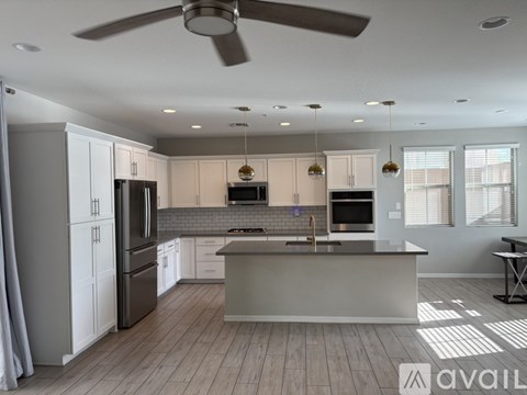 31530 North 24Th Drive 3 Beds Apartment for Rent