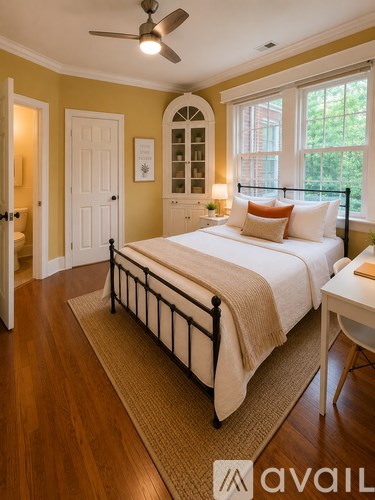 507 S Elm St 4 Beds Apartment for Rent