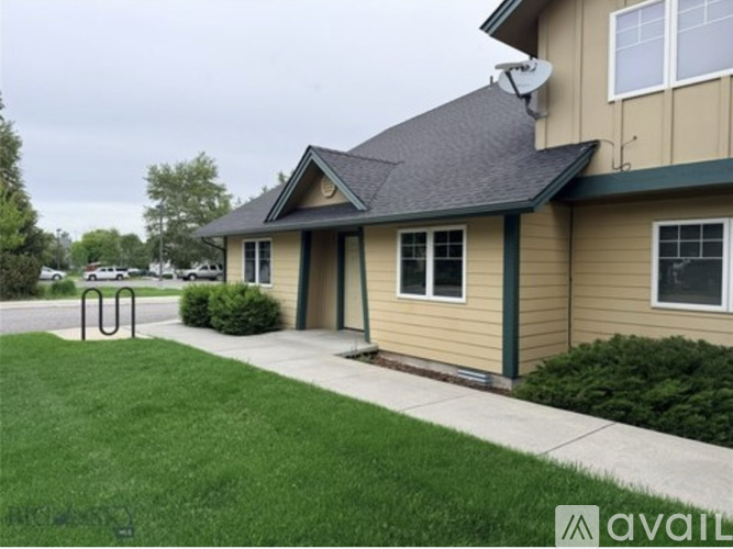 W Dickerson St 2 Beds Condo for Rent - Photo gallery 1