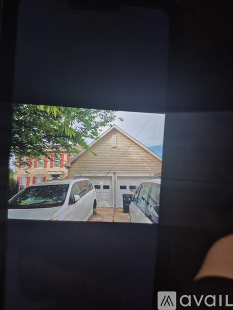 2713 Verdis Lane 3 Beds Apartment for Rent